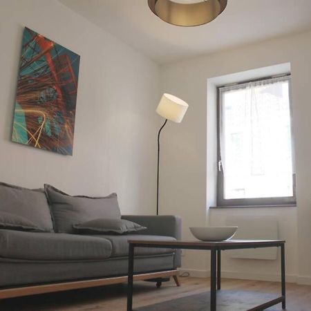 Apartamento Nod Off In Neudorf! Cozy 2 Beds Near The Tram Estrasburgo Exterior foto